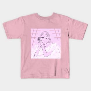 Line drawing of a woman decorated with blooming flowers. Kids T-Shirt